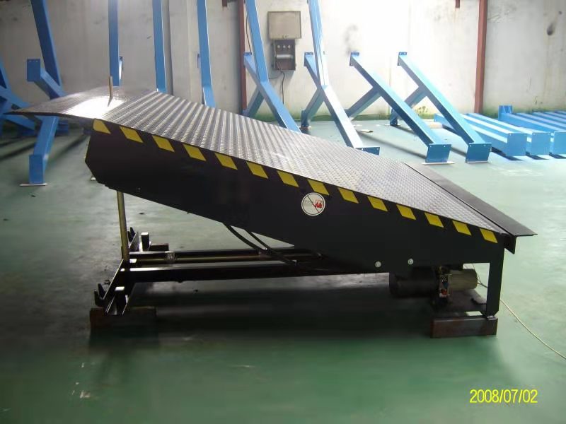 卸貨升降平臺(tái) 卸貨升降平臺(tái)